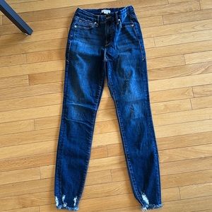 Good American Chewed Hem Jeans